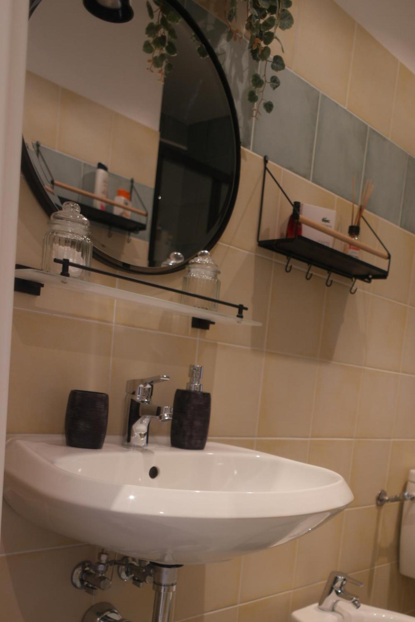 Il Nido Di Mariro Apartment ลาสเปเซีย ภายนอก รูปภาพ